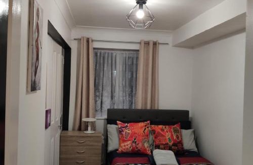 Alibon Apartment | Apartment - Sleeps 4 - Balcony - Parking