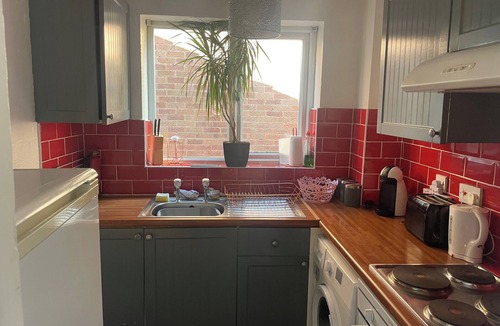 Oldbury Apartment | Apartment - Sleeps 4 & On-site Parking