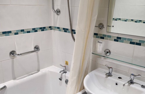 Backbarrow Apartment | Apartment - Sleeps 6 - River View