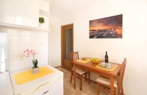 Gruz House | Apartment Sokol