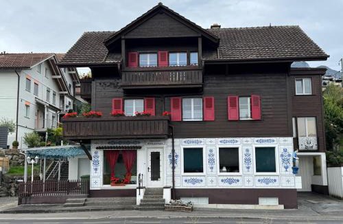 Gwatt Apartment | Apartment Spiez - Lake view - for 7 guests