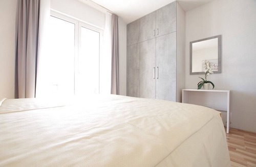 Moca Apartment | Apartment Stanko *** Apartment in Makarska, private pool