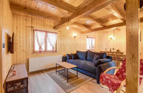 Cetingrad Apartment | Apartment Stone and Wood