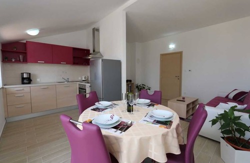 Soline Apartment | Apartment Sucic Iva i Tea (86111-A4)