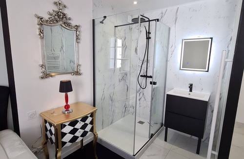 Sully-sur-Loire Apartment | Apartment Sully-sur-Loire, studio flat, 2 persons