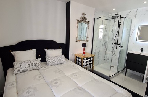 Sully-sur-Loire Apartment | Apartment Sully-sur-Loire, studio flat, 2 persons