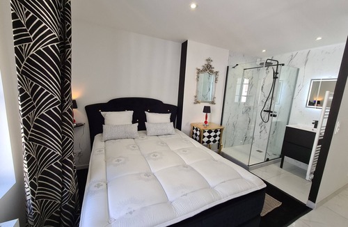 Sully-sur-Loire Apartment | Apartment Sully-sur-Loire, studio flat, 2 persons