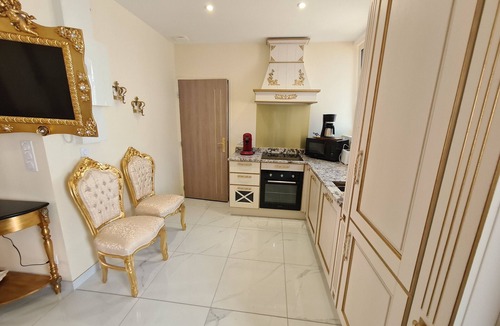 Sully-sur-Loire Apartment | Apartment Sully-sur-Loire, studio flat, 2 persons