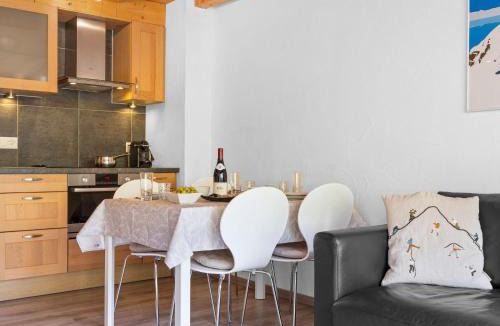 Val d'Illiez Apartment | Apartment Sundance 10-1 by Interhome