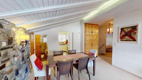 Samedan Apartment | Apartment Suot Larschs