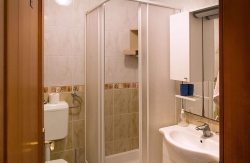 Povljana Apartment | Apartment Super - 50 m from pebble beach: A6 Anja - 2.kat(2+2) - Povljana, Island Pag, Croatia