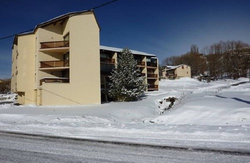 Superbolquere Apartment | Apartment T2 duplex Font-Romeu