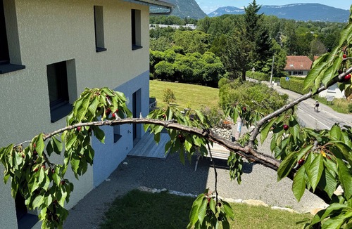 Le Bourget-du-Lac Apartment | Apartment T2 32 m2 - 1 bedroom. Le bourget du lac 2 persons