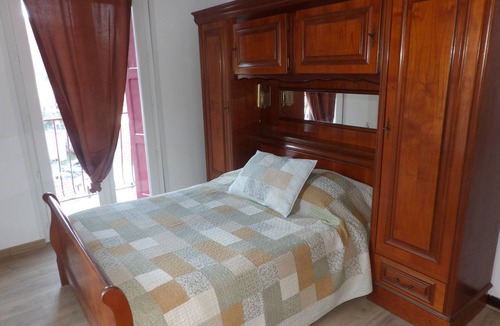 Vernet-les-Bains Apartment | Apartment T3, 65m2, sleeps 4 250m from the spa in the center of town