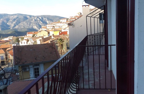 Vernet-les-Bains Apartment | Apartment T3, 65m2, sleeps 4 250m from the spa in the center of town