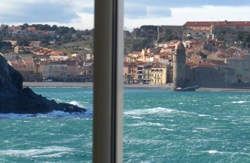 Collioure Apartment | Apartment T3 on the seafront. Breathtaking view over Collioure and the sea