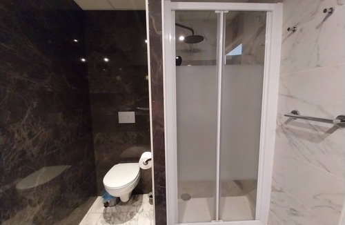 Bagneres-de-Luchon Apartment | Apartment T4 + 9 beds
