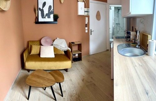 Jamin Apartment | Apartment Terra cotta # Reims