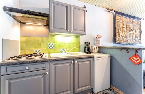 Vallabrix Apartment | Apartment 'Terrace Pool' with Wi-Fi