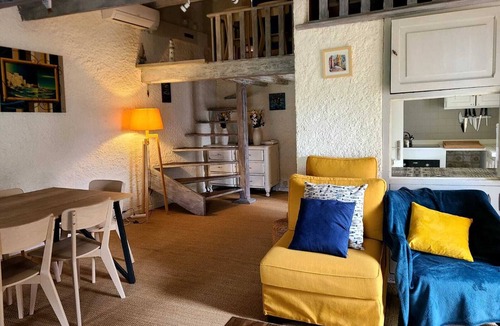 Collioure Apartment | Apartment + terrace T6 exceptional view/location, waterfront