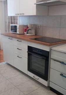 Veljun Primorski Apartment | Apartment Tomislav