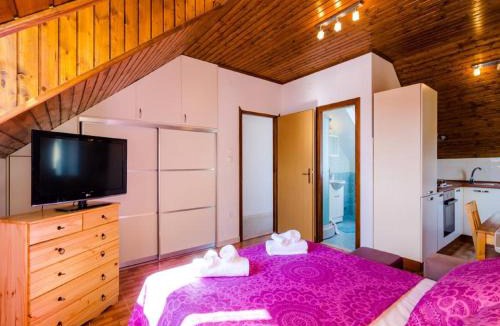 Sudurad Apartment | Apartment Tonka's Terrace