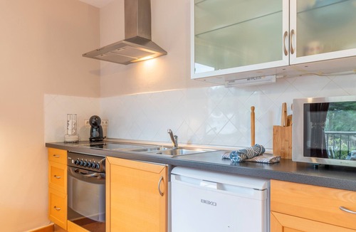 Moraira Town Centre Apartment | Apartment 'Tosca Mar 421' with Shared Pool, Shared Terrace and Wi-Fi