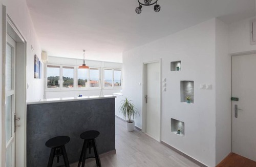 Gorinka Apartment | Apartment Town and Beach (123311-A1) - Makarska