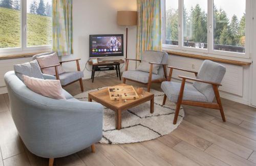 Wengen Apartment | Apartment Tschingelhorn Apt- R by Interhome