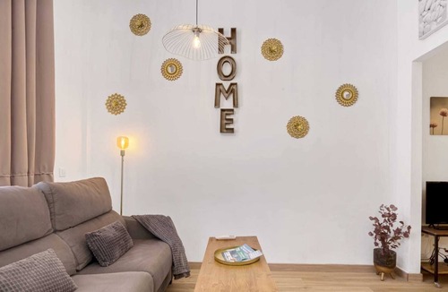 Sant Antoni Apartment | Apartment "Urbanloft Valencia" with Wi-Fi & Air Conditioning