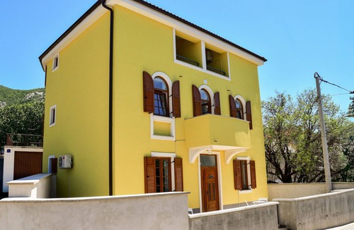 Sveti Juraj Apartment | Apartment Val by Interhome