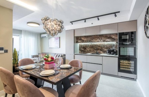 City Center Apartment | Apartment Val di Sole II