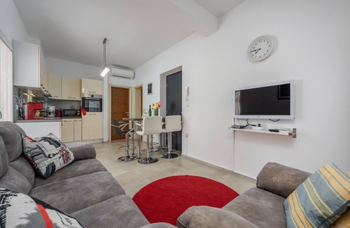 Kukci Apartment | Apartment Vedran with heated pool in Poreč, Istria