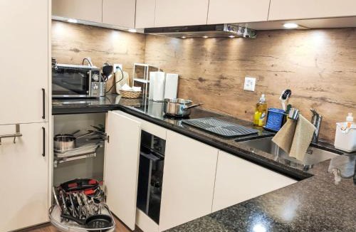 Davos-Dorf Apartment | Apartment Verbena-3 by Interhome