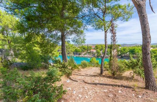 Cove Makarac (Milna) Apartment | Apartment Vesna