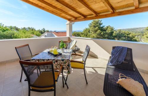 Cove Makarac (Milna) Apartment | Apartment Vesna