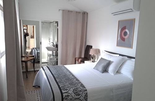 Vela Luka Resort | Apartment"View Lux"-sea view,swimming pool, jacyzzi, sauna,garden,playground