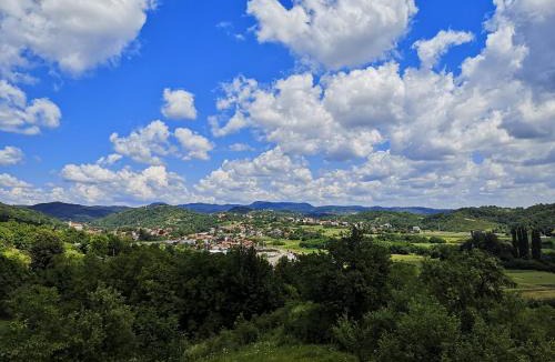Kraljevec Sesvetski Apartment | Apartment Viksa with Jacuzzi