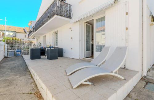 Le Grau-Du-Roi Apartment | Apartment Villa Cartouche by Interhome