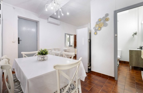 Alcanar Apartment | Apartment 'Villa Galana' with Sea View, Wi-Fi and Air Conditioning