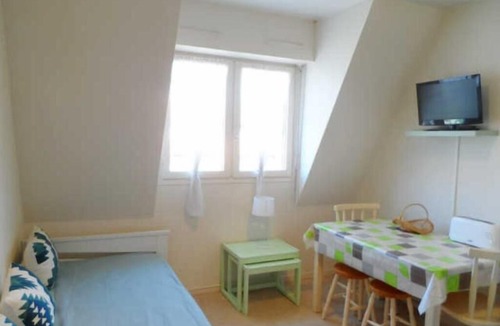 Villers-sur-Mer Apartment | Apartment Villers-sur-Mer, 1 bedroom, 4 persons