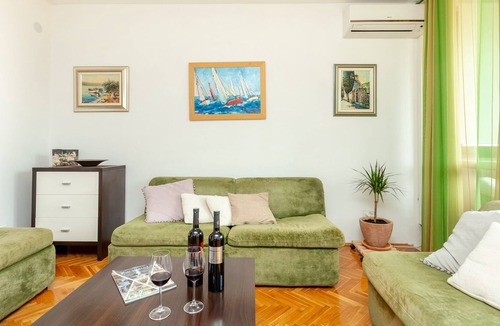 Lapad Apartment | Apartment Vinea - Two Bedroom Apartment, Sleeps 4