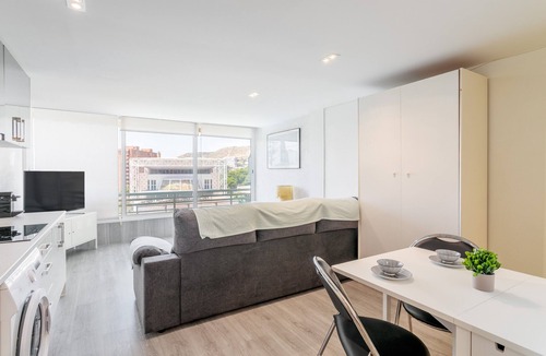 Cabo de las Huertas Apartment | Apartment 'Vistas Al Mar' with Shared Pool, Wi-Fi and Air Conditioning