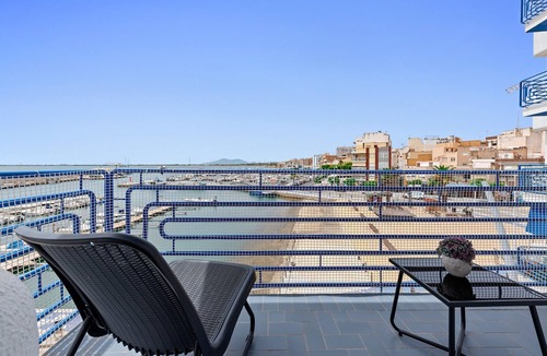 L'Ampolla Apartment | Apartment 'Vora Port' with Sea View, Wi-Fi and Air Conditioning