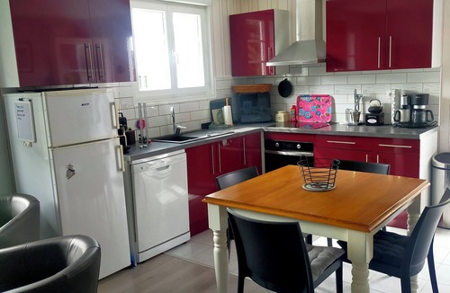 Barneville-Carteret Apartment | Apartment with terrace 150 m from the beach, secure parking