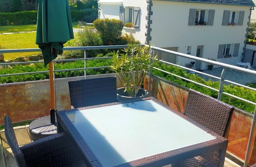 Barneville-Carteret Apartment | Apartment with terrace 150 m from the beach, secure parking