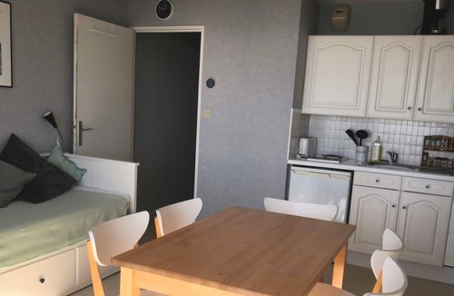 Hardelot-Plage Apartment | Apartment with balcony on the seafront