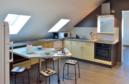 Brive-la-Gaillarde Apartment | Apartment Warm Air-conditioned Parking