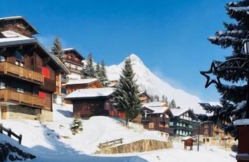 Bettmeralp Apartment | Apartment Weisshorn 2, 1. OG West in Bettmeralp - 4 persons, 2 bedrooms