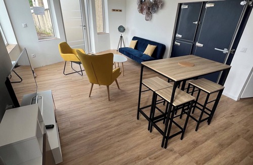 Ouzouer-sur-Trezee Apartment | Apartment with beautiful view